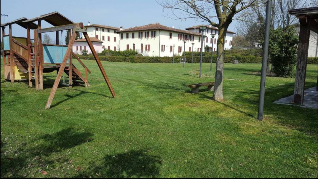 100% Design Villa Desenzano del Garda Kültér fotó