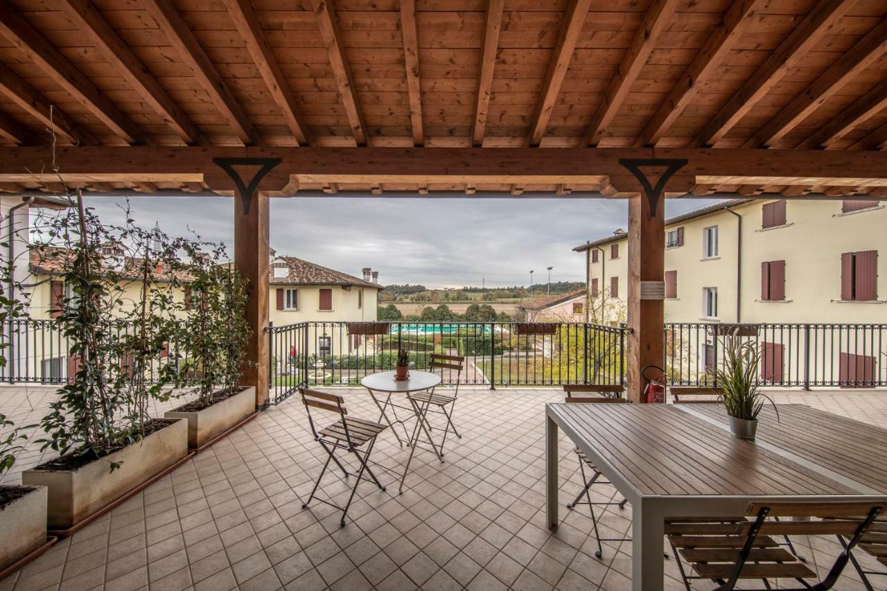 100% Design Villa Desenzano del Garda Kültér fotó